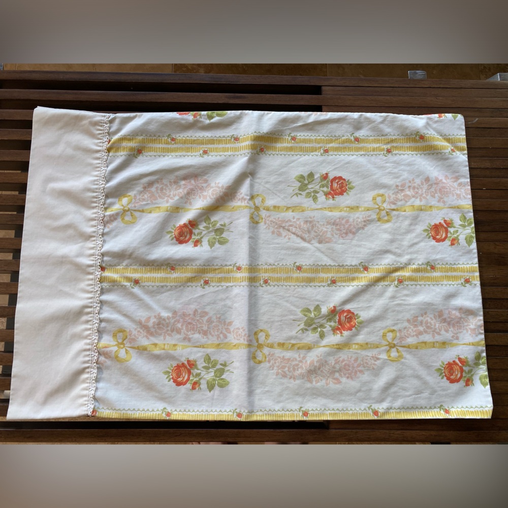 Vintage JC Penney orange gold rose sheets Full set (pillowcases, flat, fitted).